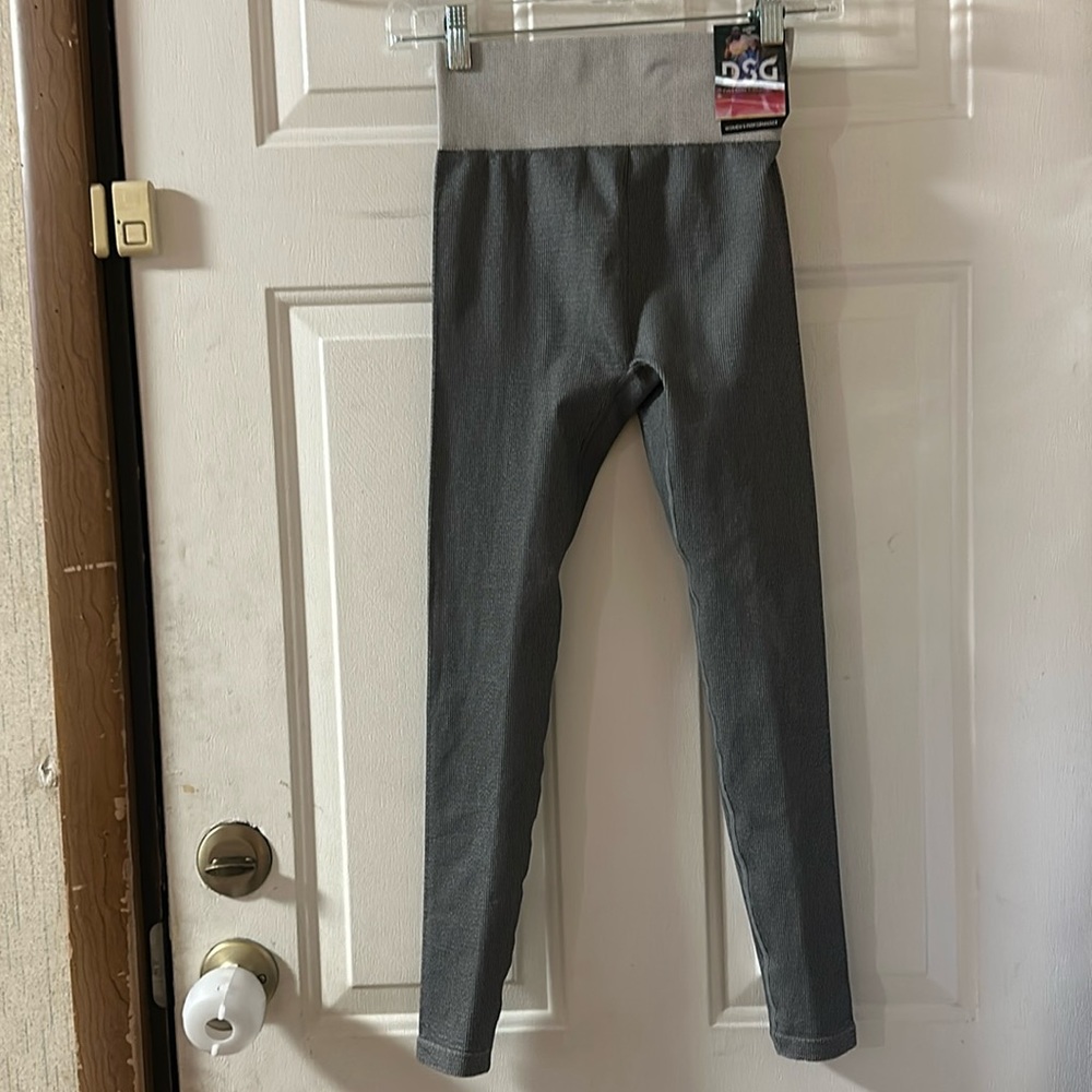 *FINAL* DSG X TWITCH + ALLISON Seamless Iridescent Legging: GRAY: NWT: SIZE XS